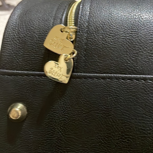 Betsey Johnson weekend bag - Picture 5 of 5